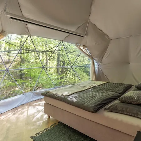 Glamping, Hot Tub & Projector By Nidumm Luxe tent *