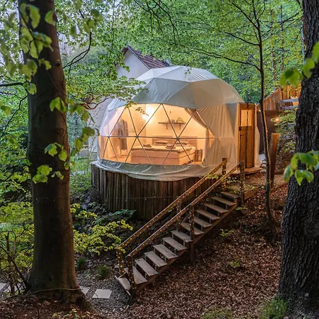 Glamping, Hot Tub & Projector By Nidumm Maribor
